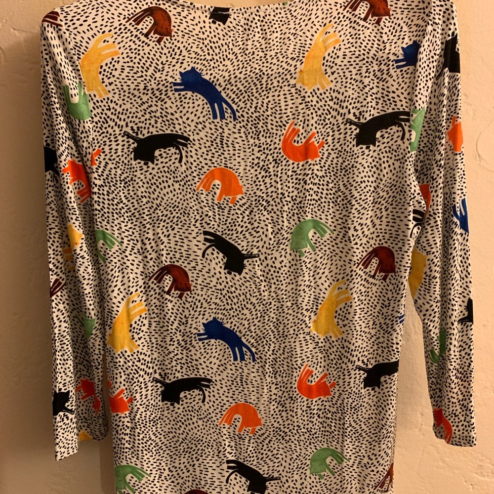 Top - Picture 3 of 3